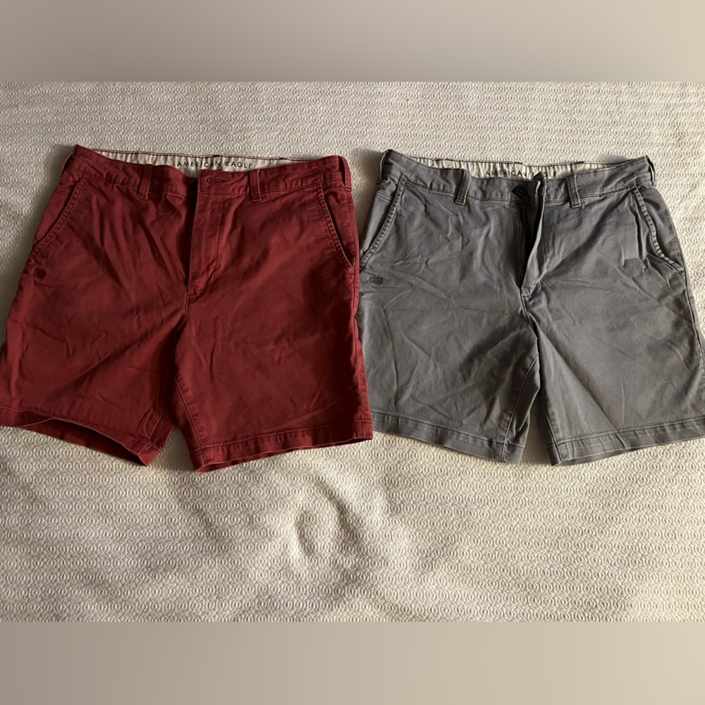 Used American Eagle lived in shorts 5.5 inseam size 34